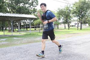 BIB: 4267
                            <button type="button" onclick="openModal(5239129)" class="btn btn-primary btn-sm float-right btn-popup" data-toggle="modal" data-target=".modal-high-quality">
                        <i class="fas fa-shopping-cart"></i> Add to Cart
                    </button>
                                            <button type="button" onclick="isThisMe(5239129, true)" class="btn btn-success btn-sm float-right btn-popup btn-isme hidden" data-toggle="tooltip" data-placement="bottom" title="นี่คือรูปของคุณใช่ไหม คลิกที่นี่เพื่อเอาเข้าอัลบั้ม">
                        <i class="fas fa-plus"></i> Add to album
                    </button>
                    <button type="button" onclick="isThisMe(5239129, false)" class="btn btn-warning btn-sm float-right btn-popup btn-isnotme hidden">
                        <i class="fas fa-ban"></i> Remove from album
                    </button>