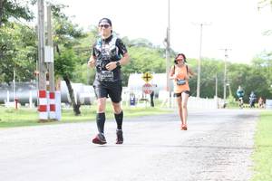 BIB: 0142, 
                            <button type="button" onclick="openModal(5238824)" class="btn btn-primary btn-sm float-right btn-popup" data-toggle="modal" data-target=".modal-high-quality">
                        <i class="fas fa-shopping-cart"></i> Add to Cart
                    </button>
                                            <button type="button" onclick="isThisMe(5238824, true)" class="btn btn-success btn-sm float-right btn-popup btn-isme hidden" data-toggle="tooltip" data-placement="bottom" title="นี่คือรูปของคุณใช่ไหม คลิกที่นี่เพื่อเอาเข้าอัลบั้ม">
                        <i class="fas fa-plus"></i> Add to album
                    </button>
                    <button type="button" onclick="isThisMe(5238824, false)" class="btn btn-warning btn-sm float-right btn-popup btn-isnotme hidden">
                        <i class="fas fa-ban"></i> Remove from album
                    </button>