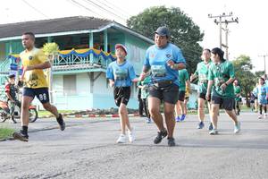 BIB: 
                            <button type="button" onclick="openModal(5233220)" class="btn btn-primary btn-sm float-right btn-popup" data-toggle="modal" data-target=".modal-high-quality">
                        <i class="fas fa-shopping-cart"></i> Add to Cart
                    </button>
                                            <button type="button" onclick="isThisMe(5233220, true)" class="btn btn-success btn-sm float-right btn-popup btn-isme hidden" data-toggle="tooltip" data-placement="bottom" title="นี่คือรูปของคุณใช่ไหม คลิกที่นี่เพื่อเอาเข้าอัลบั้ม">
                        <i class="fas fa-plus"></i> Add to album
                    </button>
                    <button type="button" onclick="isThisMe(5233220, false)" class="btn btn-warning btn-sm float-right btn-popup btn-isnotme hidden">
                        <i class="fas fa-ban"></i> Remove from album
                    </button>