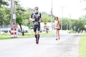 BIB: 142, 
                            <button type="button" onclick="openModal(5238822)" class="btn btn-primary btn-sm float-right btn-popup" data-toggle="modal" data-target=".modal-high-quality">
                        <i class="fas fa-shopping-cart"></i> Add to Cart
                    </button>
                                            <button type="button" onclick="isThisMe(5238822, true)" class="btn btn-success btn-sm float-right btn-popup btn-isme hidden" data-toggle="tooltip" data-placement="bottom" title="นี่คือรูปของคุณใช่ไหม คลิกที่นี่เพื่อเอาเข้าอัลบั้ม">
                        <i class="fas fa-plus"></i> Add to album
                    </button>
                    <button type="button" onclick="isThisMe(5238822, false)" class="btn btn-warning btn-sm float-right btn-popup btn-isnotme hidden">
                        <i class="fas fa-ban"></i> Remove from album
                    </button>