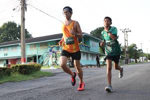 BIB: 4861, 4871
                            <button type="button" onclick="openModal(5231631)" class="btn btn-primary btn-sm float-right btn-popup" data-toggle="modal" data-target=".modal-high-quality">
                        <i class="fas fa-shopping-cart"></i> Add to Cart
                    </button>
                                            <button type="button" onclick="isThisMe(5231631, true)" class="btn btn-success btn-sm float-right btn-popup btn-isme hidden" data-toggle="tooltip" data-placement="bottom" title="นี่คือรูปของคุณใช่ไหม คลิกที่นี่เพื่อเอาเข้าอัลบั้ม">
                        <i class="fas fa-plus"></i> Add to album
                    </button>
                    <button type="button" onclick="isThisMe(5231631, false)" class="btn btn-warning btn-sm float-right btn-popup btn-isnotme hidden">
                        <i class="fas fa-ban"></i> Remove from album
                    </button>