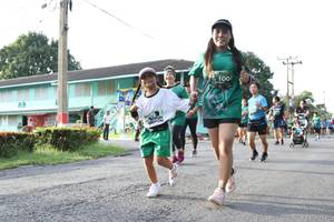 BIB: 100
                            <button type="button" onclick="openModal(5233058)" class="btn btn-primary btn-sm float-right btn-popup" data-toggle="modal" data-target=".modal-high-quality">
                        <i class="fas fa-shopping-cart"></i> Add to Cart
                    </button>
                                            <button type="button" onclick="isThisMe(5233058, true)" class="btn btn-success btn-sm float-right btn-popup btn-isme hidden" data-toggle="tooltip" data-placement="bottom" title="นี่คือรูปของคุณใช่ไหม คลิกที่นี่เพื่อเอาเข้าอัลบั้ม">
                        <i class="fas fa-plus"></i> Add to album
                    </button>
                    <button type="button" onclick="isThisMe(5233058, false)" class="btn btn-warning btn-sm float-right btn-popup btn-isnotme hidden">
                        <i class="fas fa-ban"></i> Remove from album
                    </button>