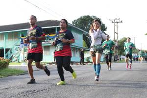 BIB: 4751, 4741, 094, 
                            <button type="button" onclick="openModal(5232137)" class="btn btn-primary btn-sm float-right btn-popup" data-toggle="modal" data-target=".modal-high-quality">
                        <i class="fas fa-shopping-cart"></i> Add to Cart
                    </button>
                                            <button type="button" onclick="isThisMe(5232137, true)" class="btn btn-success btn-sm float-right btn-popup btn-isme hidden" data-toggle="tooltip" data-placement="bottom" title="นี่คือรูปของคุณใช่ไหม คลิกที่นี่เพื่อเอาเข้าอัลบั้ม">
                        <i class="fas fa-plus"></i> Add to album
                    </button>
                    <button type="button" onclick="isThisMe(5232137, false)" class="btn btn-warning btn-sm float-right btn-popup btn-isnotme hidden">
                        <i class="fas fa-ban"></i> Remove from album
                    </button>