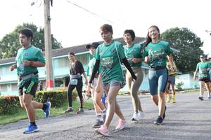 BIB: 842
                            <button type="button" onclick="openModal(5233208)" class="btn btn-primary btn-sm float-right btn-popup" data-toggle="modal" data-target=".modal-high-quality">
                        <i class="fas fa-shopping-cart"></i> Add to Cart
                    </button>
                                            <button type="button" onclick="isThisMe(5233208, true)" class="btn btn-success btn-sm float-right btn-popup btn-isme hidden" data-toggle="tooltip" data-placement="bottom" title="นี่คือรูปของคุณใช่ไหม คลิกที่นี่เพื่อเอาเข้าอัลบั้ม">
                        <i class="fas fa-plus"></i> Add to album
                    </button>
                    <button type="button" onclick="isThisMe(5233208, false)" class="btn btn-warning btn-sm float-right btn-popup btn-isnotme hidden">
                        <i class="fas fa-ban"></i> Remove from album
                    </button>