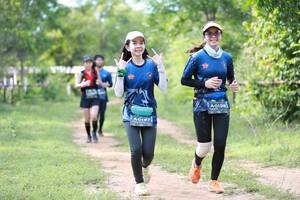 BIB: 0198, 197
                            <button type="button" onclick="openModal(5119008)" class="btn btn-primary btn-sm float-right btn-popup" data-toggle="modal" data-target=".modal-high-quality">
                        <i class="fas fa-shopping-cart"></i> Add to Cart
                    </button>
                                            <button type="button" onclick="isThisMe(5119008, true)" class="btn btn-success btn-sm float-right btn-popup btn-isme hidden" data-toggle="tooltip" data-placement="bottom" title="นี่คือรูปของคุณใช่ไหม คลิกที่นี่เพื่อเอาเข้าอัลบั้ม">
                        <i class="fas fa-plus"></i> Add to album
                    </button>
                    <button type="button" onclick="isThisMe(5119008, false)" class="btn btn-warning btn-sm float-right btn-popup btn-isnotme hidden">
                        <i class="fas fa-ban"></i> Remove from album
                    </button>