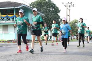 BIB: 
                            <button type="button" onclick="openModal(5233133)" class="btn btn-primary btn-sm float-right btn-popup" data-toggle="modal" data-target=".modal-high-quality">
                        <i class="fas fa-shopping-cart"></i> Add to Cart
                    </button>
                                            <button type="button" onclick="isThisMe(5233133, true)" class="btn btn-success btn-sm float-right btn-popup btn-isme hidden" data-toggle="tooltip" data-placement="bottom" title="นี่คือรูปของคุณใช่ไหม คลิกที่นี่เพื่อเอาเข้าอัลบั้ม">
                        <i class="fas fa-plus"></i> Add to album
                    </button>
                    <button type="button" onclick="isThisMe(5233133, false)" class="btn btn-warning btn-sm float-right btn-popup btn-isnotme hidden">
                        <i class="fas fa-ban"></i> Remove from album
                    </button>