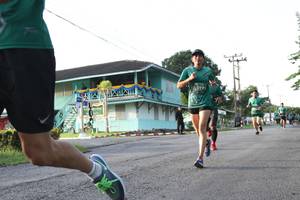 BIB: 
                            <button type="button" onclick="openModal(5231794)" class="btn btn-primary btn-sm float-right btn-popup" data-toggle="modal" data-target=".modal-high-quality">
                        <i class="fas fa-shopping-cart"></i> Add to Cart
                    </button>
                                            <button type="button" onclick="isThisMe(5231794, true)" class="btn btn-success btn-sm float-right btn-popup btn-isme hidden" data-toggle="tooltip" data-placement="bottom" title="นี่คือรูปของคุณใช่ไหม คลิกที่นี่เพื่อเอาเข้าอัลบั้ม">
                        <i class="fas fa-plus"></i> Add to album
                    </button>
                    <button type="button" onclick="isThisMe(5231794, false)" class="btn btn-warning btn-sm float-right btn-popup btn-isnotme hidden">
                        <i class="fas fa-ban"></i> Remove from album
                    </button>