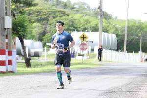 BIB: 940
                            <button type="button" onclick="openModal(5237960)" class="btn btn-primary btn-sm float-right btn-popup" data-toggle="modal" data-target=".modal-high-quality">
                        <i class="fas fa-shopping-cart"></i> Add to Cart
                    </button>
                                            <button type="button" onclick="isThisMe(5237960, true)" class="btn btn-success btn-sm float-right btn-popup btn-isme hidden" data-toggle="tooltip" data-placement="bottom" title="นี่คือรูปของคุณใช่ไหม คลิกที่นี่เพื่อเอาเข้าอัลบั้ม">
                        <i class="fas fa-plus"></i> Add to album
                    </button>
                    <button type="button" onclick="isThisMe(5237960, false)" class="btn btn-warning btn-sm float-right btn-popup btn-isnotme hidden">
                        <i class="fas fa-ban"></i> Remove from album
                    </button>