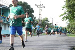 BIB: 
                            <button type="button" onclick="openModal(5232469)" class="btn btn-primary btn-sm float-right btn-popup" data-toggle="modal" data-target=".modal-high-quality">
                        <i class="fas fa-shopping-cart"></i> Add to Cart
                    </button>
                                            <button type="button" onclick="isThisMe(5232469, true)" class="btn btn-success btn-sm float-right btn-popup btn-isme hidden" data-toggle="tooltip" data-placement="bottom" title="นี่คือรูปของคุณใช่ไหม คลิกที่นี่เพื่อเอาเข้าอัลบั้ม">
                        <i class="fas fa-plus"></i> Add to album
                    </button>
                    <button type="button" onclick="isThisMe(5232469, false)" class="btn btn-warning btn-sm float-right btn-popup btn-isnotme hidden">
                        <i class="fas fa-ban"></i> Remove from album
                    </button>