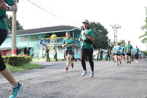 BIB: 
                            <button type="button" onclick="openModal(5232881)" class="btn btn-primary btn-sm float-right btn-popup" data-toggle="modal" data-target=".modal-high-quality">
                        <i class="fas fa-shopping-cart"></i> Add to Cart
                    </button>
                                            <button type="button" onclick="isThisMe(5232881, true)" class="btn btn-success btn-sm float-right btn-popup btn-isme hidden" data-toggle="tooltip" data-placement="bottom" title="นี่คือรูปของคุณใช่ไหม คลิกที่นี่เพื่อเอาเข้าอัลบั้ม">
                        <i class="fas fa-plus"></i> Add to album
                    </button>
                    <button type="button" onclick="isThisMe(5232881, false)" class="btn btn-warning btn-sm float-right btn-popup btn-isnotme hidden">
                        <i class="fas fa-ban"></i> Remove from album
                    </button>