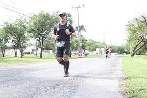 BIB: 
                            <button type="button" onclick="openModal(5238819)" class="btn btn-primary btn-sm float-right btn-popup" data-toggle="modal" data-target=".modal-high-quality">
                        <i class="fas fa-shopping-cart"></i> Add to Cart
                    </button>
                                            <button type="button" onclick="isThisMe(5238819, true)" class="btn btn-success btn-sm float-right btn-popup btn-isme hidden" data-toggle="tooltip" data-placement="bottom" title="นี่คือรูปของคุณใช่ไหม คลิกที่นี่เพื่อเอาเข้าอัลบั้ม">
                        <i class="fas fa-plus"></i> Add to album
                    </button>
                    <button type="button" onclick="isThisMe(5238819, false)" class="btn btn-warning btn-sm float-right btn-popup btn-isnotme hidden">
                        <i class="fas fa-ban"></i> Remove from album
                    </button>