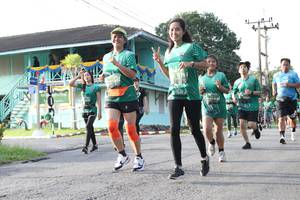 BIB: 0132
                            <button type="button" onclick="openModal(5232822)" class="btn btn-primary btn-sm float-right btn-popup" data-toggle="modal" data-target=".modal-high-quality">
                        <i class="fas fa-shopping-cart"></i> Add to Cart
                    </button>
                                            <button type="button" onclick="isThisMe(5232822, true)" class="btn btn-success btn-sm float-right btn-popup btn-isme hidden" data-toggle="tooltip" data-placement="bottom" title="นี่คือรูปของคุณใช่ไหม คลิกที่นี่เพื่อเอาเข้าอัลบั้ม">
                        <i class="fas fa-plus"></i> Add to album
                    </button>
                    <button type="button" onclick="isThisMe(5232822, false)" class="btn btn-warning btn-sm float-right btn-popup btn-isnotme hidden">
                        <i class="fas fa-ban"></i> Remove from album
                    </button>