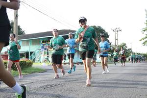 BIB: 7671
                            <button type="button" onclick="openModal(5232573)" class="btn btn-primary btn-sm float-right btn-popup" data-toggle="modal" data-target=".modal-high-quality">
                        <i class="fas fa-shopping-cart"></i> Add to Cart
                    </button>
                                            <button type="button" onclick="isThisMe(5232573, true)" class="btn btn-success btn-sm float-right btn-popup btn-isme hidden" data-toggle="tooltip" data-placement="bottom" title="นี่คือรูปของคุณใช่ไหม คลิกที่นี่เพื่อเอาเข้าอัลบั้ม">
                        <i class="fas fa-plus"></i> Add to album
                    </button>
                    <button type="button" onclick="isThisMe(5232573, false)" class="btn btn-warning btn-sm float-right btn-popup btn-isnotme hidden">
                        <i class="fas fa-ban"></i> Remove from album
                    </button>