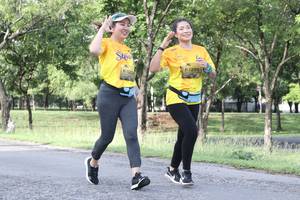 BIB: 1259, 1258
                            <button type="button" onclick="openModal(5236143)" class="btn btn-primary btn-sm float-right btn-popup" data-toggle="modal" data-target=".modal-high-quality">
                        <i class="fas fa-shopping-cart"></i> Add to Cart
                    </button>
                                            <button type="button" onclick="isThisMe(5236143, true)" class="btn btn-success btn-sm float-right btn-popup btn-isme hidden" data-toggle="tooltip" data-placement="bottom" title="นี่คือรูปของคุณใช่ไหม คลิกที่นี่เพื่อเอาเข้าอัลบั้ม">
                        <i class="fas fa-plus"></i> Add to album
                    </button>
                    <button type="button" onclick="isThisMe(5236143, false)" class="btn btn-warning btn-sm float-right btn-popup btn-isnotme hidden">
                        <i class="fas fa-ban"></i> Remove from album
                    </button>