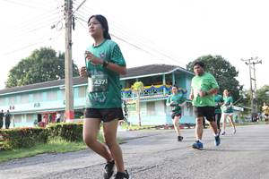 BIB: 437
                            <button type="button" onclick="openModal(5232990)" class="btn btn-primary btn-sm float-right btn-popup" data-toggle="modal" data-target=".modal-high-quality">
                        <i class="fas fa-shopping-cart"></i> Add to Cart
                    </button>
                                            <button type="button" onclick="isThisMe(5232990, true)" class="btn btn-success btn-sm float-right btn-popup btn-isme hidden" data-toggle="tooltip" data-placement="bottom" title="นี่คือรูปของคุณใช่ไหม คลิกที่นี่เพื่อเอาเข้าอัลบั้ม">
                        <i class="fas fa-plus"></i> Add to album
                    </button>
                    <button type="button" onclick="isThisMe(5232990, false)" class="btn btn-warning btn-sm float-right btn-popup btn-isnotme hidden">
                        <i class="fas fa-ban"></i> Remove from album
                    </button>