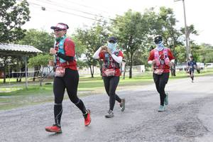 BIB: 075, 2074
                            <button type="button" onclick="openModal(5237831)" class="btn btn-primary btn-sm float-right btn-popup" data-toggle="modal" data-target=".modal-high-quality">
                        <i class="fas fa-shopping-cart"></i> Add to Cart
                    </button>
                                            <button type="button" onclick="isThisMe(5237831, true)" class="btn btn-success btn-sm float-right btn-popup btn-isme hidden" data-toggle="tooltip" data-placement="bottom" title="นี่คือรูปของคุณใช่ไหม คลิกที่นี่เพื่อเอาเข้าอัลบั้ม">
                        <i class="fas fa-plus"></i> Add to album
                    </button>
                    <button type="button" onclick="isThisMe(5237831, false)" class="btn btn-warning btn-sm float-right btn-popup btn-isnotme hidden">
                        <i class="fas fa-ban"></i> Remove from album
                    </button>