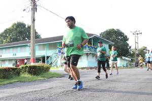 BIB: 
                            <button type="button" onclick="openModal(5232991)" class="btn btn-primary btn-sm float-right btn-popup" data-toggle="modal" data-target=".modal-high-quality">
                        <i class="fas fa-shopping-cart"></i> Add to Cart
                    </button>
                                            <button type="button" onclick="isThisMe(5232991, true)" class="btn btn-success btn-sm float-right btn-popup btn-isme hidden" data-toggle="tooltip" data-placement="bottom" title="นี่คือรูปของคุณใช่ไหม คลิกที่นี่เพื่อเอาเข้าอัลบั้ม">
                        <i class="fas fa-plus"></i> Add to album
                    </button>
                    <button type="button" onclick="isThisMe(5232991, false)" class="btn btn-warning btn-sm float-right btn-popup btn-isnotme hidden">
                        <i class="fas fa-ban"></i> Remove from album
                    </button>