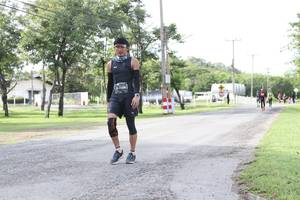 BIB: 106
                            <button type="button" onclick="openModal(5237863)" class="btn btn-primary btn-sm float-right btn-popup" data-toggle="modal" data-target=".modal-high-quality">
                        <i class="fas fa-shopping-cart"></i> Add to Cart
                    </button>
                                            <button type="button" onclick="isThisMe(5237863, true)" class="btn btn-success btn-sm float-right btn-popup btn-isme hidden" data-toggle="tooltip" data-placement="bottom" title="นี่คือรูปของคุณใช่ไหม คลิกที่นี่เพื่อเอาเข้าอัลบั้ม">
                        <i class="fas fa-plus"></i> Add to album
                    </button>
                    <button type="button" onclick="isThisMe(5237863, false)" class="btn btn-warning btn-sm float-right btn-popup btn-isnotme hidden">
                        <i class="fas fa-ban"></i> Remove from album
                    </button>