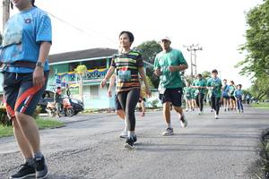 BIB: 
                            <button type="button" onclick="openModal(5233176)" class="btn btn-primary btn-sm float-right btn-popup" data-toggle="modal" data-target=".modal-high-quality">
                        <i class="fas fa-shopping-cart"></i> Add to Cart
                    </button>
                                            <button type="button" onclick="isThisMe(5233176, true)" class="btn btn-success btn-sm float-right btn-popup btn-isme hidden" data-toggle="tooltip" data-placement="bottom" title="นี่คือรูปของคุณใช่ไหม คลิกที่นี่เพื่อเอาเข้าอัลบั้ม">
                        <i class="fas fa-plus"></i> Add to album
                    </button>
                    <button type="button" onclick="isThisMe(5233176, false)" class="btn btn-warning btn-sm float-right btn-popup btn-isnotme hidden">
                        <i class="fas fa-ban"></i> Remove from album
                    </button>