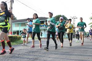 BIB: 134, 491
                            <button type="button" onclick="openModal(5232552)" class="btn btn-primary btn-sm float-right btn-popup" data-toggle="modal" data-target=".modal-high-quality">
                        <i class="fas fa-shopping-cart"></i> Add to Cart
                    </button>
                                            <button type="button" onclick="isThisMe(5232552, true)" class="btn btn-success btn-sm float-right btn-popup btn-isme hidden" data-toggle="tooltip" data-placement="bottom" title="นี่คือรูปของคุณใช่ไหม คลิกที่นี่เพื่อเอาเข้าอัลบั้ม">
                        <i class="fas fa-plus"></i> Add to album
                    </button>
                    <button type="button" onclick="isThisMe(5232552, false)" class="btn btn-warning btn-sm float-right btn-popup btn-isnotme hidden">
                        <i class="fas fa-ban"></i> Remove from album
                    </button>