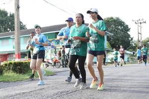 BIB: 
                            <button type="button" onclick="openModal(5233260)" class="btn btn-primary btn-sm float-right btn-popup" data-toggle="modal" data-target=".modal-high-quality">
                        <i class="fas fa-shopping-cart"></i> Add to Cart
                    </button>
                                            <button type="button" onclick="isThisMe(5233260, true)" class="btn btn-success btn-sm float-right btn-popup btn-isme hidden" data-toggle="tooltip" data-placement="bottom" title="นี่คือรูปของคุณใช่ไหม คลิกที่นี่เพื่อเอาเข้าอัลบั้ม">
                        <i class="fas fa-plus"></i> Add to album
                    </button>
                    <button type="button" onclick="isThisMe(5233260, false)" class="btn btn-warning btn-sm float-right btn-popup btn-isnotme hidden">
                        <i class="fas fa-ban"></i> Remove from album
                    </button>