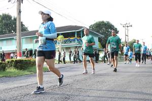 BIB: 
                            <button type="button" onclick="openModal(5232892)" class="btn btn-primary btn-sm float-right btn-popup" data-toggle="modal" data-target=".modal-high-quality">
                        <i class="fas fa-shopping-cart"></i> Add to Cart
                    </button>
                                            <button type="button" onclick="isThisMe(5232892, true)" class="btn btn-success btn-sm float-right btn-popup btn-isme hidden" data-toggle="tooltip" data-placement="bottom" title="นี่คือรูปของคุณใช่ไหม คลิกที่นี่เพื่อเอาเข้าอัลบั้ม">
                        <i class="fas fa-plus"></i> Add to album
                    </button>
                    <button type="button" onclick="isThisMe(5232892, false)" class="btn btn-warning btn-sm float-right btn-popup btn-isnotme hidden">
                        <i class="fas fa-ban"></i> Remove from album
                    </button>