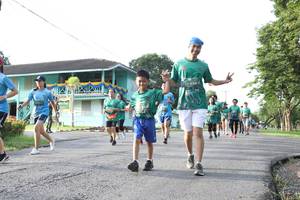 BIB: 
                            <button type="button" onclick="openModal(5233024)" class="btn btn-primary btn-sm float-right btn-popup" data-toggle="modal" data-target=".modal-high-quality">
                        <i class="fas fa-shopping-cart"></i> Add to Cart
                    </button>
                                            <button type="button" onclick="isThisMe(5233024, true)" class="btn btn-success btn-sm float-right btn-popup btn-isme hidden" data-toggle="tooltip" data-placement="bottom" title="นี่คือรูปของคุณใช่ไหม คลิกที่นี่เพื่อเอาเข้าอัลบั้ม">
                        <i class="fas fa-plus"></i> Add to album
                    </button>
                    <button type="button" onclick="isThisMe(5233024, false)" class="btn btn-warning btn-sm float-right btn-popup btn-isnotme hidden">
                        <i class="fas fa-ban"></i> Remove from album
                    </button>