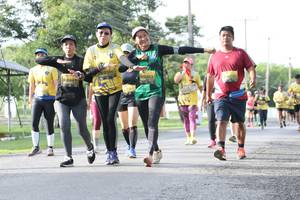 BIB: 0353
                            <button type="button" onclick="openModal(5235842)" class="btn btn-primary btn-sm float-right btn-popup" data-toggle="modal" data-target=".modal-high-quality">
                        <i class="fas fa-shopping-cart"></i> Add to Cart
                    </button>
                                            <button type="button" onclick="isThisMe(5235842, true)" class="btn btn-success btn-sm float-right btn-popup btn-isme hidden" data-toggle="tooltip" data-placement="bottom" title="นี่คือรูปของคุณใช่ไหม คลิกที่นี่เพื่อเอาเข้าอัลบั้ม">
                        <i class="fas fa-plus"></i> Add to album
                    </button>
                    <button type="button" onclick="isThisMe(5235842, false)" class="btn btn-warning btn-sm float-right btn-popup btn-isnotme hidden">
                        <i class="fas fa-ban"></i> Remove from album
                    </button>