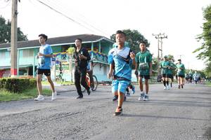 BIB: 
                            <button type="button" onclick="openModal(5232368)" class="btn btn-primary btn-sm float-right btn-popup" data-toggle="modal" data-target=".modal-high-quality">
                        <i class="fas fa-shopping-cart"></i> Add to Cart
                    </button>
                                            <button type="button" onclick="isThisMe(5232368, true)" class="btn btn-success btn-sm float-right btn-popup btn-isme hidden" data-toggle="tooltip" data-placement="bottom" title="นี่คือรูปของคุณใช่ไหม คลิกที่นี่เพื่อเอาเข้าอัลบั้ม">
                        <i class="fas fa-plus"></i> Add to album
                    </button>
                    <button type="button" onclick="isThisMe(5232368, false)" class="btn btn-warning btn-sm float-right btn-popup btn-isnotme hidden">
                        <i class="fas fa-ban"></i> Remove from album
                    </button>