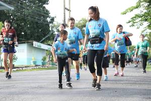 BIB: 423, 085
                            <button type="button" onclick="openModal(5233296)" class="btn btn-primary btn-sm float-right btn-popup" data-toggle="modal" data-target=".modal-high-quality">
                        <i class="fas fa-shopping-cart"></i> Add to Cart
                    </button>
                                            <button type="button" onclick="isThisMe(5233296, true)" class="btn btn-success btn-sm float-right btn-popup btn-isme hidden" data-toggle="tooltip" data-placement="bottom" title="นี่คือรูปของคุณใช่ไหม คลิกที่นี่เพื่อเอาเข้าอัลบั้ม">
                        <i class="fas fa-plus"></i> Add to album
                    </button>
                    <button type="button" onclick="isThisMe(5233296, false)" class="btn btn-warning btn-sm float-right btn-popup btn-isnotme hidden">
                        <i class="fas fa-ban"></i> Remove from album
                    </button>