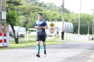 BIB: 940
                            <button type="button" onclick="openModal(5237957)" class="btn btn-primary btn-sm float-right btn-popup" data-toggle="modal" data-target=".modal-high-quality">
                        <i class="fas fa-shopping-cart"></i> Add to Cart
                    </button>
                                            <button type="button" onclick="isThisMe(5237957, true)" class="btn btn-success btn-sm float-right btn-popup btn-isme hidden" data-toggle="tooltip" data-placement="bottom" title="นี่คือรูปของคุณใช่ไหม คลิกที่นี่เพื่อเอาเข้าอัลบั้ม">
                        <i class="fas fa-plus"></i> Add to album
                    </button>
                    <button type="button" onclick="isThisMe(5237957, false)" class="btn btn-warning btn-sm float-right btn-popup btn-isnotme hidden">
                        <i class="fas fa-ban"></i> Remove from album
                    </button>