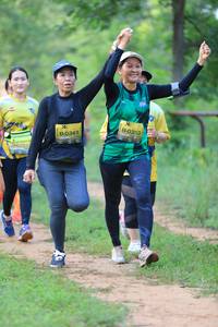BIB: 0353, 0365
                            <button type="button" onclick="openModal(5117659)" class="btn btn-primary btn-sm float-right btn-popup" data-toggle="modal" data-target=".modal-high-quality">
                        <i class="fas fa-shopping-cart"></i> Add to Cart
                    </button>
                                            <button type="button" onclick="isThisMe(5117659, true)" class="btn btn-success btn-sm float-right btn-popup btn-isme hidden" data-toggle="tooltip" data-placement="bottom" title="นี่คือรูปของคุณใช่ไหม คลิกที่นี่เพื่อเอาเข้าอัลบั้ม">
                        <i class="fas fa-plus"></i> Add to album
                    </button>
                    <button type="button" onclick="isThisMe(5117659, false)" class="btn btn-warning btn-sm float-right btn-popup btn-isnotme hidden">
                        <i class="fas fa-ban"></i> Remove from album
                    </button>