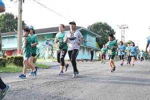 BIB: 
                            <button type="button" onclick="openModal(5233122)" class="btn btn-primary btn-sm float-right btn-popup" data-toggle="modal" data-target=".modal-high-quality">
                        <i class="fas fa-shopping-cart"></i> Add to Cart
                    </button>
                                            <button type="button" onclick="isThisMe(5233122, true)" class="btn btn-success btn-sm float-right btn-popup btn-isme hidden" data-toggle="tooltip" data-placement="bottom" title="นี่คือรูปของคุณใช่ไหม คลิกที่นี่เพื่อเอาเข้าอัลบั้ม">
                        <i class="fas fa-plus"></i> Add to album
                    </button>
                    <button type="button" onclick="isThisMe(5233122, false)" class="btn btn-warning btn-sm float-right btn-popup btn-isnotme hidden">
                        <i class="fas fa-ban"></i> Remove from album
                    </button>