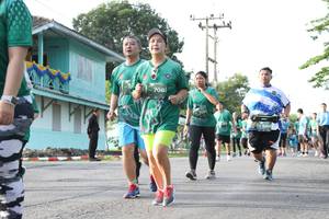 BIB: 708
                            <button type="button" onclick="openModal(5233197)" class="btn btn-primary btn-sm float-right btn-popup" data-toggle="modal" data-target=".modal-high-quality">
                        <i class="fas fa-shopping-cart"></i> Add to Cart
                    </button>
                                            <button type="button" onclick="isThisMe(5233197, true)" class="btn btn-success btn-sm float-right btn-popup btn-isme hidden" data-toggle="tooltip" data-placement="bottom" title="นี่คือรูปของคุณใช่ไหม คลิกที่นี่เพื่อเอาเข้าอัลบั้ม">
                        <i class="fas fa-plus"></i> Add to album
                    </button>
                    <button type="button" onclick="isThisMe(5233197, false)" class="btn btn-warning btn-sm float-right btn-popup btn-isnotme hidden">
                        <i class="fas fa-ban"></i> Remove from album
                    </button>