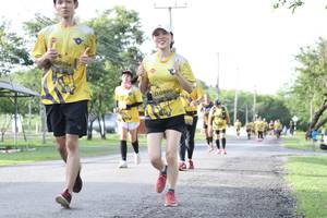 BIB: 0964, 0890
                            <button type="button" onclick="openModal(5235961)" class="btn btn-primary btn-sm float-right btn-popup" data-toggle="modal" data-target=".modal-high-quality">
                        <i class="fas fa-shopping-cart"></i> Add to Cart
                    </button>
                                            <button type="button" onclick="isThisMe(5235961, true)" class="btn btn-success btn-sm float-right btn-popup btn-isme hidden" data-toggle="tooltip" data-placement="bottom" title="นี่คือรูปของคุณใช่ไหม คลิกที่นี่เพื่อเอาเข้าอัลบั้ม">
                        <i class="fas fa-plus"></i> Add to album
                    </button>
                    <button type="button" onclick="isThisMe(5235961, false)" class="btn btn-warning btn-sm float-right btn-popup btn-isnotme hidden">
                        <i class="fas fa-ban"></i> Remove from album
                    </button>