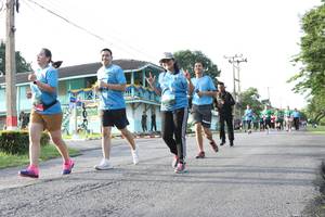 BIB: 
                            <button type="button" onclick="openModal(5232907)" class="btn btn-primary btn-sm float-right btn-popup" data-toggle="modal" data-target=".modal-high-quality">
                        <i class="fas fa-shopping-cart"></i> Add to Cart
                    </button>
                                            <button type="button" onclick="isThisMe(5232907, true)" class="btn btn-success btn-sm float-right btn-popup btn-isme hidden" data-toggle="tooltip" data-placement="bottom" title="นี่คือรูปของคุณใช่ไหม คลิกที่นี่เพื่อเอาเข้าอัลบั้ม">
                        <i class="fas fa-plus"></i> Add to album
                    </button>
                    <button type="button" onclick="isThisMe(5232907, false)" class="btn btn-warning btn-sm float-right btn-popup btn-isnotme hidden">
                        <i class="fas fa-ban"></i> Remove from album
                    </button>