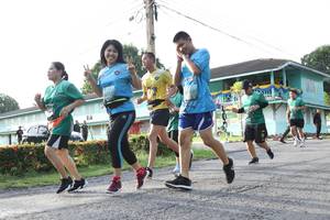 BIB: 
                            <button type="button" onclick="openModal(5233030)" class="btn btn-primary btn-sm float-right btn-popup" data-toggle="modal" data-target=".modal-high-quality">
                        <i class="fas fa-shopping-cart"></i> Add to Cart
                    </button>
                                            <button type="button" onclick="isThisMe(5233030, true)" class="btn btn-success btn-sm float-right btn-popup btn-isme hidden" data-toggle="tooltip" data-placement="bottom" title="นี่คือรูปของคุณใช่ไหม คลิกที่นี่เพื่อเอาเข้าอัลบั้ม">
                        <i class="fas fa-plus"></i> Add to album
                    </button>
                    <button type="button" onclick="isThisMe(5233030, false)" class="btn btn-warning btn-sm float-right btn-popup btn-isnotme hidden">
                        <i class="fas fa-ban"></i> Remove from album
                    </button>