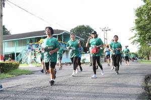 BIB: 693
                            <button type="button" onclick="openModal(5232970)" class="btn btn-primary btn-sm float-right btn-popup" data-toggle="modal" data-target=".modal-high-quality">
                        <i class="fas fa-shopping-cart"></i> Add to Cart
                    </button>
                                            <button type="button" onclick="isThisMe(5232970, true)" class="btn btn-success btn-sm float-right btn-popup btn-isme hidden" data-toggle="tooltip" data-placement="bottom" title="นี่คือรูปของคุณใช่ไหม คลิกที่นี่เพื่อเอาเข้าอัลบั้ม">
                        <i class="fas fa-plus"></i> Add to album
                    </button>
                    <button type="button" onclick="isThisMe(5232970, false)" class="btn btn-warning btn-sm float-right btn-popup btn-isnotme hidden">
                        <i class="fas fa-ban"></i> Remove from album
                    </button>