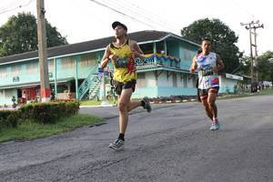 BIB: 0185, 204
                            <button type="button" onclick="openModal(5231540)" class="btn btn-primary btn-sm float-right btn-popup" data-toggle="modal" data-target=".modal-high-quality">
                        <i class="fas fa-shopping-cart"></i> Add to Cart
                    </button>
                                            <button type="button" onclick="isThisMe(5231540, true)" class="btn btn-success btn-sm float-right btn-popup btn-isme hidden" data-toggle="tooltip" data-placement="bottom" title="นี่คือรูปของคุณใช่ไหม คลิกที่นี่เพื่อเอาเข้าอัลบั้ม">
                        <i class="fas fa-plus"></i> Add to album
                    </button>
                    <button type="button" onclick="isThisMe(5231540, false)" class="btn btn-warning btn-sm float-right btn-popup btn-isnotme hidden">
                        <i class="fas fa-ban"></i> Remove from album
                    </button>