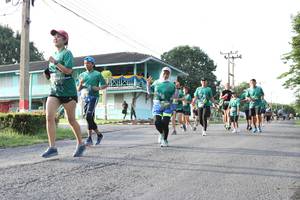 BIB: 9218
                            <button type="button" onclick="openModal(5232568)" class="btn btn-primary btn-sm float-right btn-popup" data-toggle="modal" data-target=".modal-high-quality">
                        <i class="fas fa-shopping-cart"></i> Add to Cart
                    </button>
                                            <button type="button" onclick="isThisMe(5232568, true)" class="btn btn-success btn-sm float-right btn-popup btn-isme hidden" data-toggle="tooltip" data-placement="bottom" title="นี่คือรูปของคุณใช่ไหม คลิกที่นี่เพื่อเอาเข้าอัลบั้ม">
                        <i class="fas fa-plus"></i> Add to album
                    </button>
                    <button type="button" onclick="isThisMe(5232568, false)" class="btn btn-warning btn-sm float-right btn-popup btn-isnotme hidden">
                        <i class="fas fa-ban"></i> Remove from album
                    </button>