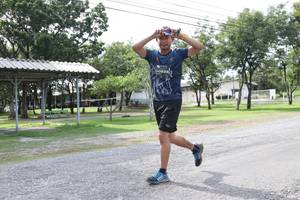 BIB: 0929
                            <button type="button" onclick="openModal(5239311)" class="btn btn-primary btn-sm float-right btn-popup" data-toggle="modal" data-target=".modal-high-quality">
                        <i class="fas fa-shopping-cart"></i> Add to Cart
                    </button>
                                            <button type="button" onclick="isThisMe(5239311, true)" class="btn btn-success btn-sm float-right btn-popup btn-isme hidden" data-toggle="tooltip" data-placement="bottom" title="นี่คือรูปของคุณใช่ไหม คลิกที่นี่เพื่อเอาเข้าอัลบั้ม">
                        <i class="fas fa-plus"></i> Add to album
                    </button>
                    <button type="button" onclick="isThisMe(5239311, false)" class="btn btn-warning btn-sm float-right btn-popup btn-isnotme hidden">
                        <i class="fas fa-ban"></i> Remove from album
                    </button>