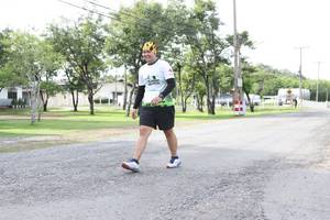 BIB: 
                            <button type="button" onclick="openModal(5238152)" class="btn btn-primary btn-sm float-right btn-popup" data-toggle="modal" data-target=".modal-high-quality">
                        <i class="fas fa-shopping-cart"></i> Add to Cart
                    </button>
                                            <button type="button" onclick="isThisMe(5238152, true)" class="btn btn-success btn-sm float-right btn-popup btn-isme hidden" data-toggle="tooltip" data-placement="bottom" title="นี่คือรูปของคุณใช่ไหม คลิกที่นี่เพื่อเอาเข้าอัลบั้ม">
                        <i class="fas fa-plus"></i> Add to album
                    </button>
                    <button type="button" onclick="isThisMe(5238152, false)" class="btn btn-warning btn-sm float-right btn-popup btn-isnotme hidden">
                        <i class="fas fa-ban"></i> Remove from album
                    </button>