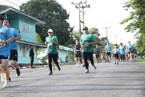 BIB: 
                            <button type="button" onclick="openModal(5232772)" class="btn btn-primary btn-sm float-right btn-popup" data-toggle="modal" data-target=".modal-high-quality">
                        <i class="fas fa-shopping-cart"></i> Add to Cart
                    </button>
                                            <button type="button" onclick="isThisMe(5232772, true)" class="btn btn-success btn-sm float-right btn-popup btn-isme hidden" data-toggle="tooltip" data-placement="bottom" title="นี่คือรูปของคุณใช่ไหม คลิกที่นี่เพื่อเอาเข้าอัลบั้ม">
                        <i class="fas fa-plus"></i> Add to album
                    </button>
                    <button type="button" onclick="isThisMe(5232772, false)" class="btn btn-warning btn-sm float-right btn-popup btn-isnotme hidden">
                        <i class="fas fa-ban"></i> Remove from album
                    </button>