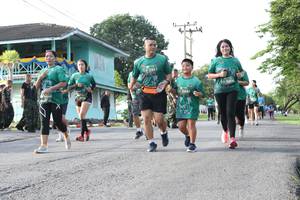 BIB: 0511
                            <button type="button" onclick="openModal(5233044)" class="btn btn-primary btn-sm float-right btn-popup" data-toggle="modal" data-target=".modal-high-quality">
                        <i class="fas fa-shopping-cart"></i> Add to Cart
                    </button>
                                            <button type="button" onclick="isThisMe(5233044, true)" class="btn btn-success btn-sm float-right btn-popup btn-isme hidden" data-toggle="tooltip" data-placement="bottom" title="นี่คือรูปของคุณใช่ไหม คลิกที่นี่เพื่อเอาเข้าอัลบั้ม">
                        <i class="fas fa-plus"></i> Add to album
                    </button>
                    <button type="button" onclick="isThisMe(5233044, false)" class="btn btn-warning btn-sm float-right btn-popup btn-isnotme hidden">
                        <i class="fas fa-ban"></i> Remove from album
                    </button>