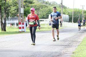 BIB: 
                            <button type="button" onclick="openModal(5237972)" class="btn btn-primary btn-sm float-right btn-popup" data-toggle="modal" data-target=".modal-high-quality">
                        <i class="fas fa-shopping-cart"></i> Add to Cart
                    </button>
                                            <button type="button" onclick="isThisMe(5237972, true)" class="btn btn-success btn-sm float-right btn-popup btn-isme hidden" data-toggle="tooltip" data-placement="bottom" title="นี่คือรูปของคุณใช่ไหม คลิกที่นี่เพื่อเอาเข้าอัลบั้ม">
                        <i class="fas fa-plus"></i> Add to album
                    </button>
                    <button type="button" onclick="isThisMe(5237972, false)" class="btn btn-warning btn-sm float-right btn-popup btn-isnotme hidden">
                        <i class="fas fa-ban"></i> Remove from album
                    </button>