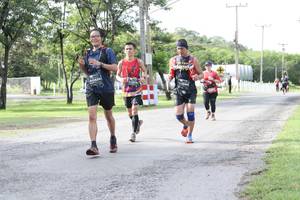 BIB: 426
                            <button type="button" onclick="openModal(5237780)" class="btn btn-primary btn-sm float-right btn-popup" data-toggle="modal" data-target=".modal-high-quality">
                        <i class="fas fa-shopping-cart"></i> Add to Cart
                    </button>
                                            <button type="button" onclick="isThisMe(5237780, true)" class="btn btn-success btn-sm float-right btn-popup btn-isme hidden" data-toggle="tooltip" data-placement="bottom" title="นี่คือรูปของคุณใช่ไหม คลิกที่นี่เพื่อเอาเข้าอัลบั้ม">
                        <i class="fas fa-plus"></i> Add to album
                    </button>
                    <button type="button" onclick="isThisMe(5237780, false)" class="btn btn-warning btn-sm float-right btn-popup btn-isnotme hidden">
                        <i class="fas fa-ban"></i> Remove from album
                    </button>