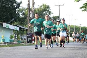 BIB: 
                            <button type="button" onclick="openModal(5232001)" class="btn btn-primary btn-sm float-right btn-popup" data-toggle="modal" data-target=".modal-high-quality">
                        <i class="fas fa-shopping-cart"></i> Add to Cart
                    </button>
                                            <button type="button" onclick="isThisMe(5232001, true)" class="btn btn-success btn-sm float-right btn-popup btn-isme hidden" data-toggle="tooltip" data-placement="bottom" title="นี่คือรูปของคุณใช่ไหม คลิกที่นี่เพื่อเอาเข้าอัลบั้ม">
                        <i class="fas fa-plus"></i> Add to album
                    </button>
                    <button type="button" onclick="isThisMe(5232001, false)" class="btn btn-warning btn-sm float-right btn-popup btn-isnotme hidden">
                        <i class="fas fa-ban"></i> Remove from album
                    </button>