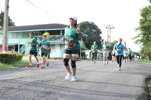 BIB: 661
                            <button type="button" onclick="openModal(5232865)" class="btn btn-primary btn-sm float-right btn-popup" data-toggle="modal" data-target=".modal-high-quality">
                        <i class="fas fa-shopping-cart"></i> Add to Cart
                    </button>
                                            <button type="button" onclick="isThisMe(5232865, true)" class="btn btn-success btn-sm float-right btn-popup btn-isme hidden" data-toggle="tooltip" data-placement="bottom" title="นี่คือรูปของคุณใช่ไหม คลิกที่นี่เพื่อเอาเข้าอัลบั้ม">
                        <i class="fas fa-plus"></i> Add to album
                    </button>
                    <button type="button" onclick="isThisMe(5232865, false)" class="btn btn-warning btn-sm float-right btn-popup btn-isnotme hidden">
                        <i class="fas fa-ban"></i> Remove from album
                    </button>