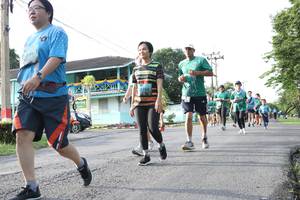 BIB: 
                            <button type="button" onclick="openModal(5233173)" class="btn btn-primary btn-sm float-right btn-popup" data-toggle="modal" data-target=".modal-high-quality">
                        <i class="fas fa-shopping-cart"></i> Add to Cart
                    </button>
                                            <button type="button" onclick="isThisMe(5233173, true)" class="btn btn-success btn-sm float-right btn-popup btn-isme hidden" data-toggle="tooltip" data-placement="bottom" title="นี่คือรูปของคุณใช่ไหม คลิกที่นี่เพื่อเอาเข้าอัลบั้ม">
                        <i class="fas fa-plus"></i> Add to album
                    </button>
                    <button type="button" onclick="isThisMe(5233173, false)" class="btn btn-warning btn-sm float-right btn-popup btn-isnotme hidden">
                        <i class="fas fa-ban"></i> Remove from album
                    </button>