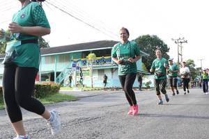 BIB: 
                            <button type="button" onclick="openModal(5232532)" class="btn btn-primary btn-sm float-right btn-popup" data-toggle="modal" data-target=".modal-high-quality">
                        <i class="fas fa-shopping-cart"></i> Add to Cart
                    </button>
                                            <button type="button" onclick="isThisMe(5232532, true)" class="btn btn-success btn-sm float-right btn-popup btn-isme hidden" data-toggle="tooltip" data-placement="bottom" title="นี่คือรูปของคุณใช่ไหม คลิกที่นี่เพื่อเอาเข้าอัลบั้ม">
                        <i class="fas fa-plus"></i> Add to album
                    </button>
                    <button type="button" onclick="isThisMe(5232532, false)" class="btn btn-warning btn-sm float-right btn-popup btn-isnotme hidden">
                        <i class="fas fa-ban"></i> Remove from album
                    </button>